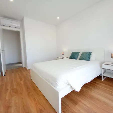 Apartman T3 Alto -vista Mar,ar Condicionado,garagem Quarteira