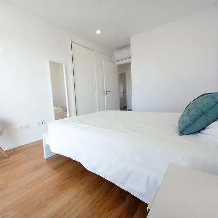 Apartman T3 Alto -vista Mar,ar Condicionado,garagem Quarteira