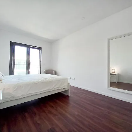T3 Alto -vista Mar,ar Condicionado,garagem Apartman *
