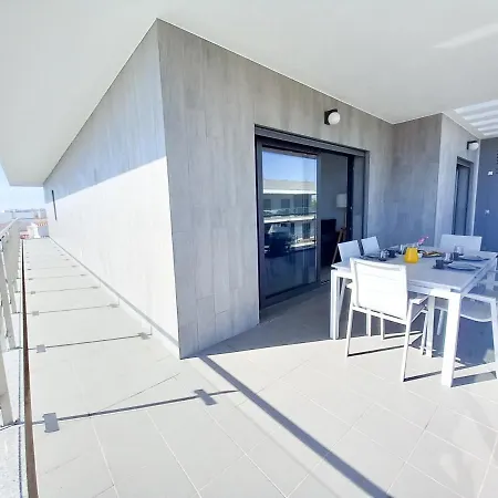 T3 Alto -vista Mar,ar Condicionado,garagem