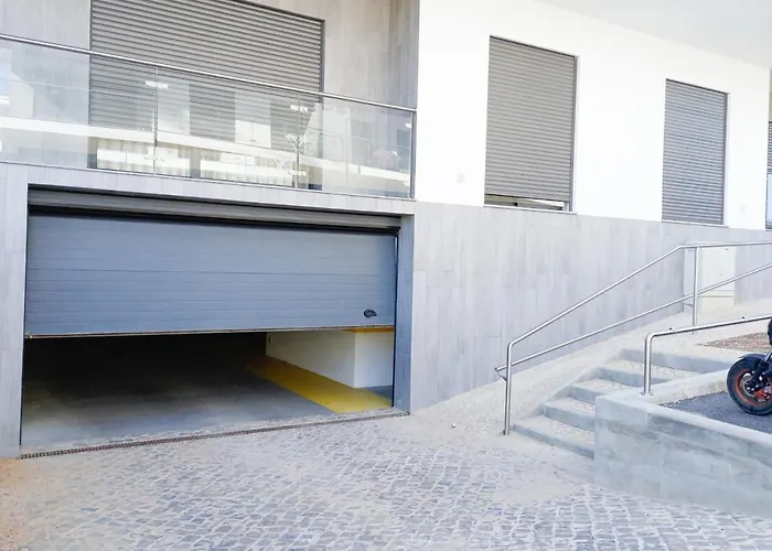 Appartamento T3 Alto -vista Mar,ar Condicionado,garagem *