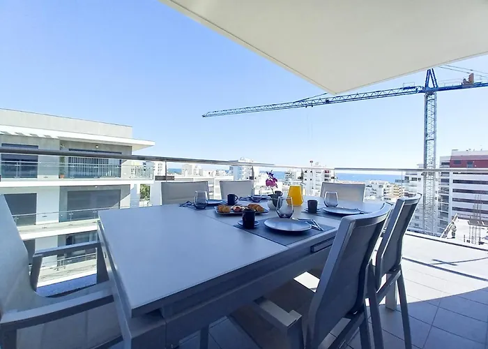 Appartamento T3 Alto -vista Mar,ar Condicionado,garagem *