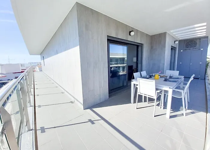 T3 Alto -vista Mar,ar Condicionado,garagem
