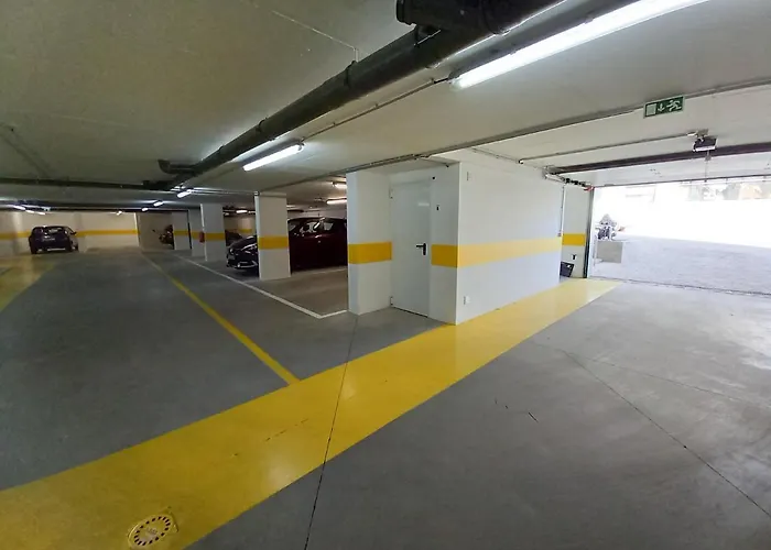 T3 Alto -vista Mar,ar Condicionado,garagem Appartamento *