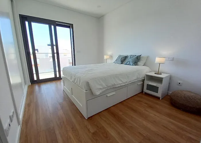 T3 Alto -vista Mar,ar Condicionado,garagem Quarteira