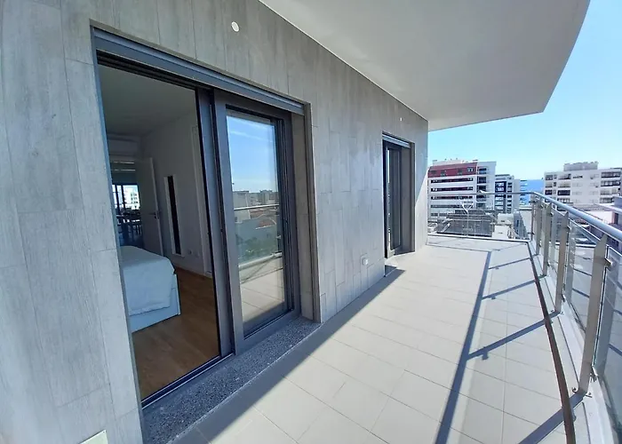 T3 Alto -vista Mar,ar Condicionado,garagem * Quarteira